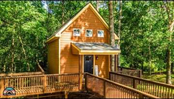 Tiny Treehouse Cottage Tour